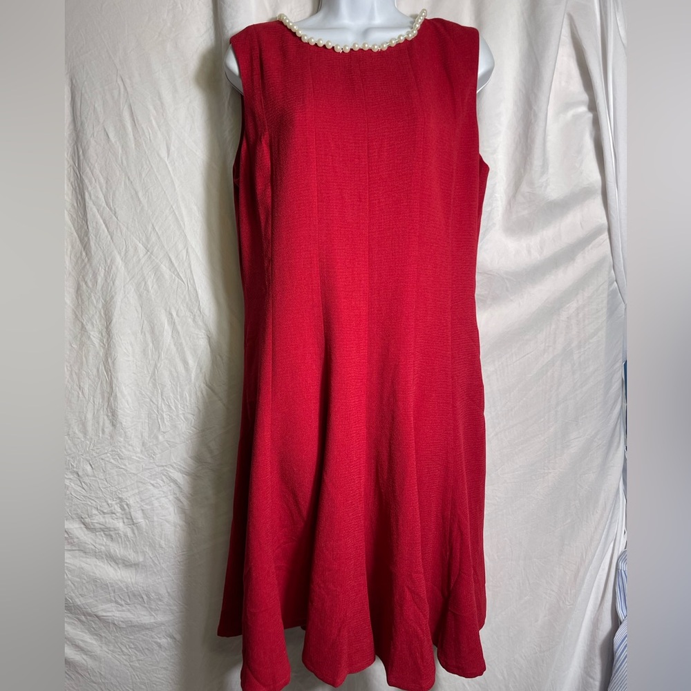 Chadwick’s size 16 stunning red dress with beaded neckline‎ embellishment